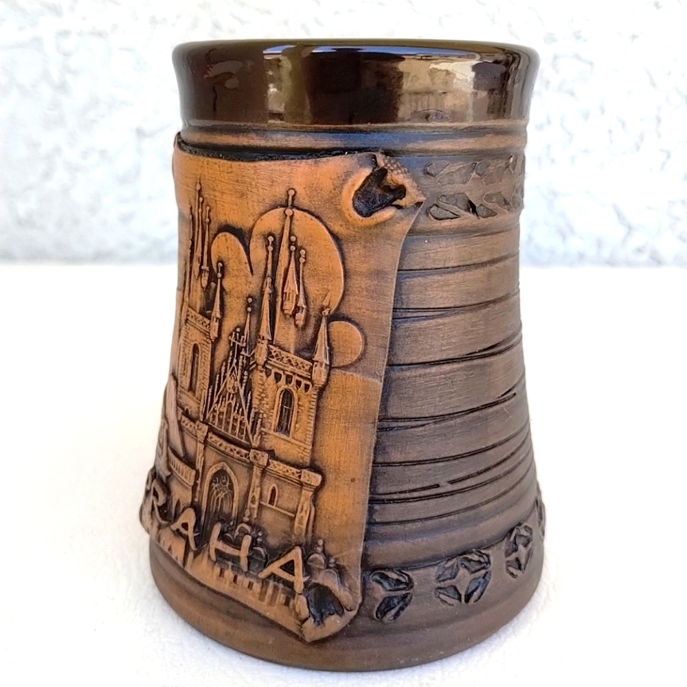 Praha Church Of Our Lady Before Tyn Mug Pottery Souvenir Prague Artist Signed - Picture 2 of 14